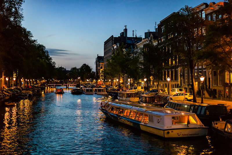 Pontos turísticos em Amsterdam: Canais no Jordaan Pontos turísticos em Amsterdam: Canais no Jordaan